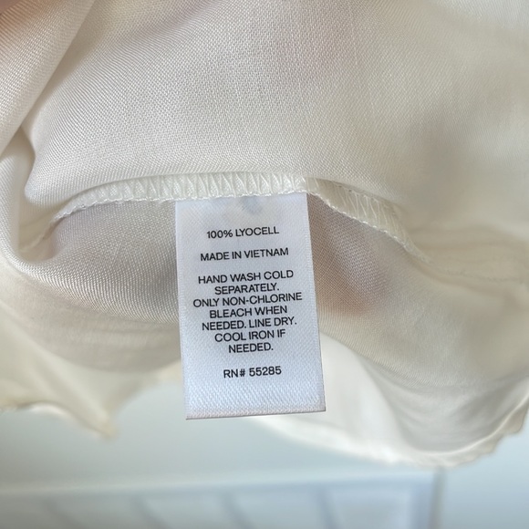 Express Tank Top - Picture 5 of 6